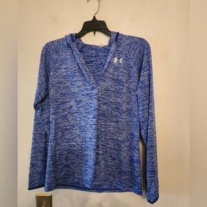Under Armour blue long sleeve loose fit Hooded Shirt size womens medium